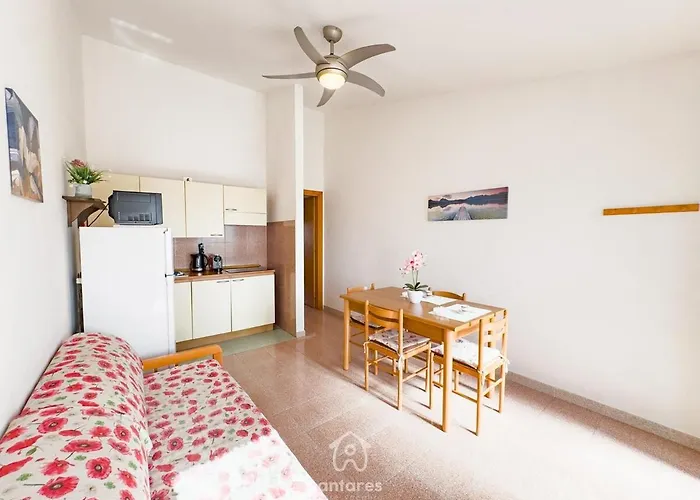 Residenza Ambra, A Pochi Passi Dal Centro Nyaraló Villasimius