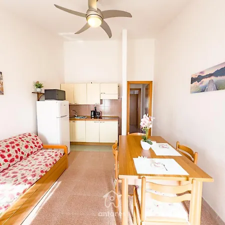 Residenza Ambra, A Pochi Passi Dal Centro ヴィッラシミーウス