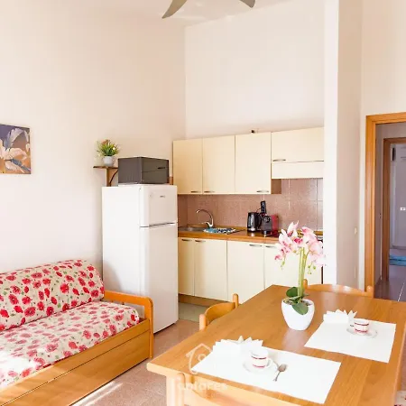 Residenza Ambra, A Pochi Passi Dal Centro * 维拉西米乌斯